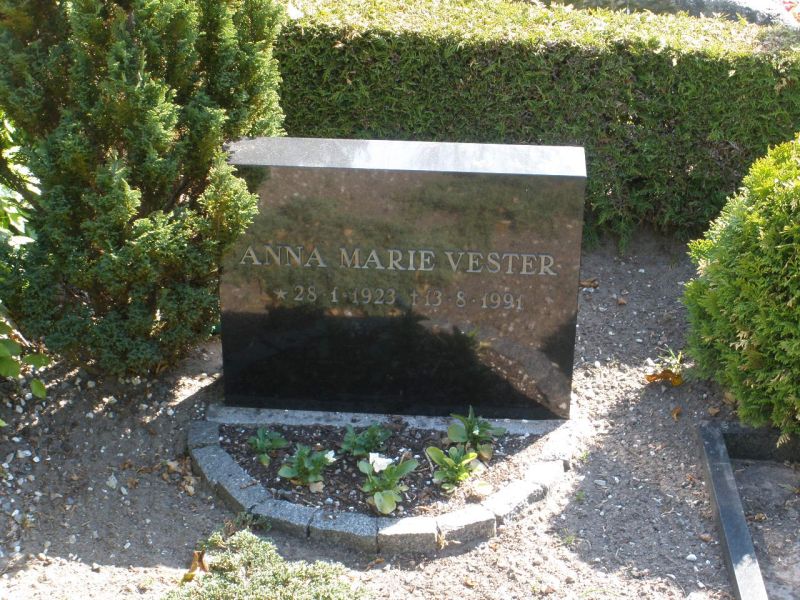 Anna Marie Vester.JPG